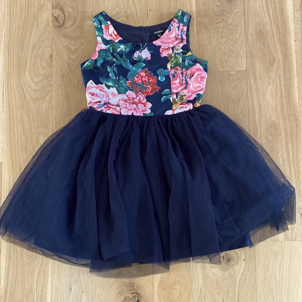 Zuni’s Girl dress